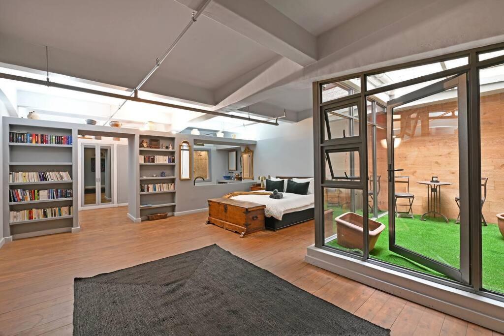 Apartment Willow 201 - De Oude Schuur Cape Town